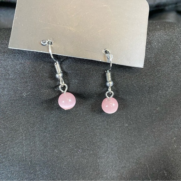 Jewelry - Light Pink Bead Dangle Earrings